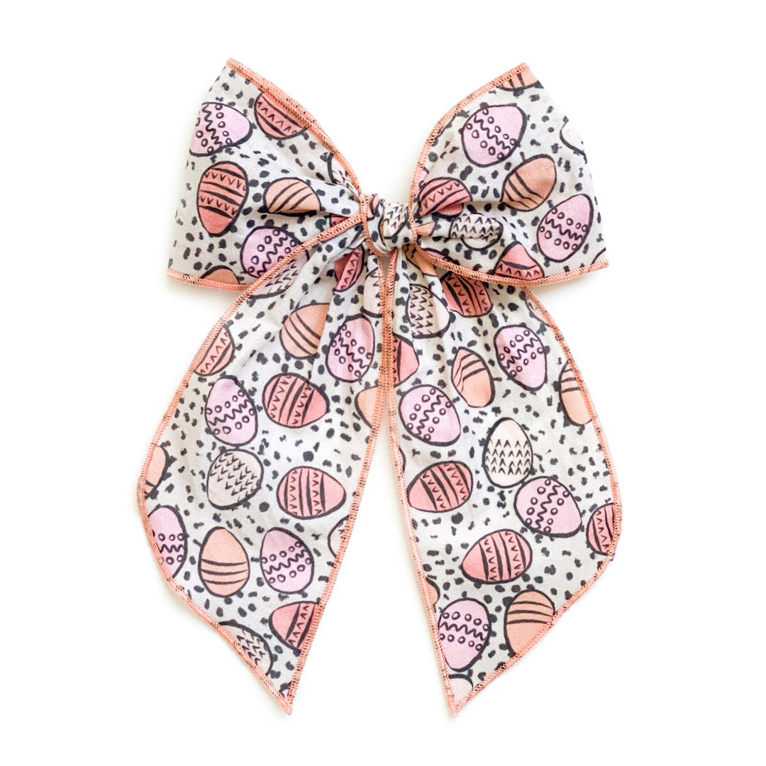 Pink Eggs - Oversized Fairytale