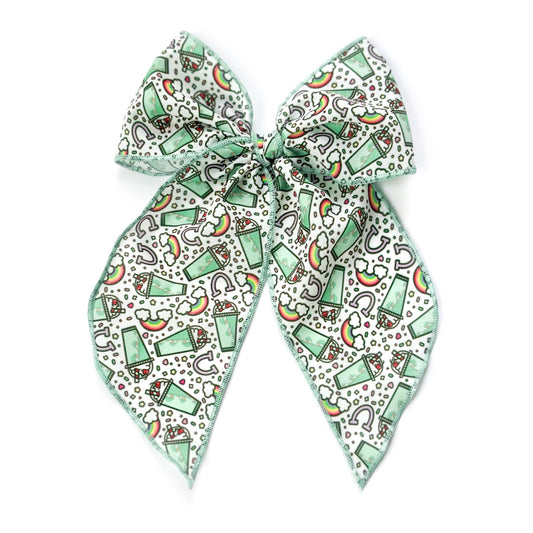 Shamrock Shakes - Oversized Fairytale