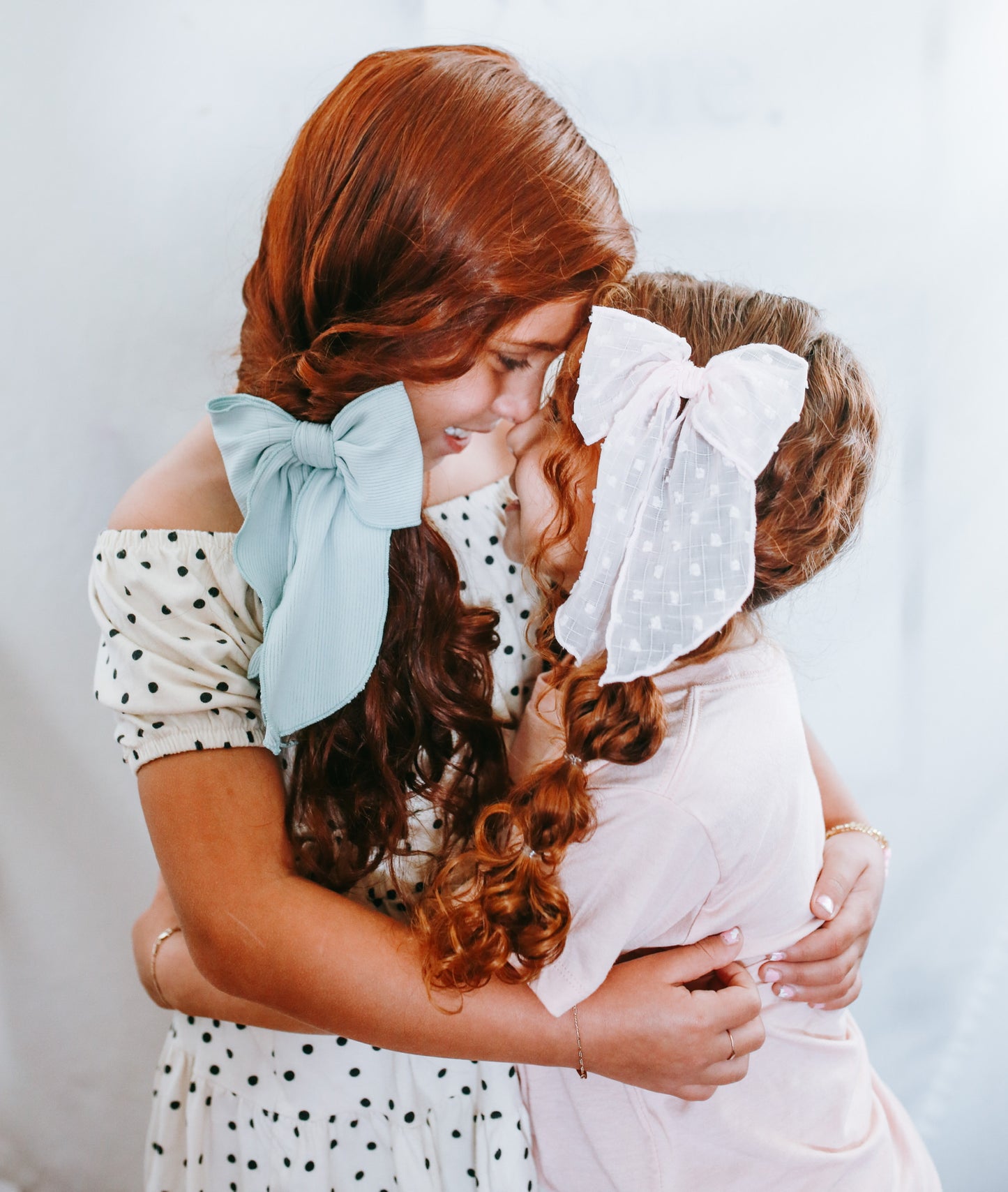 Blush Clip Dot - Oversized Fairytale