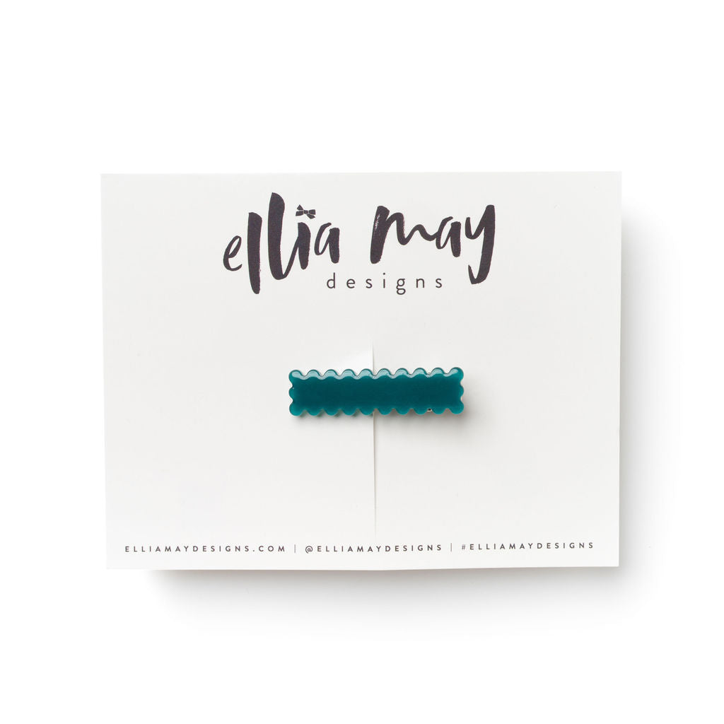Juniper - Scalloped Bar Clip