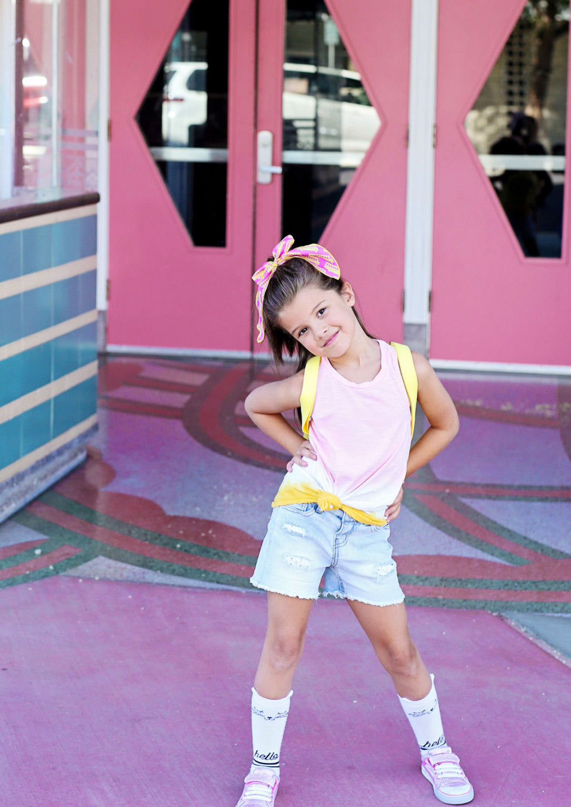 Pink School Bus - Oversized Fairytale