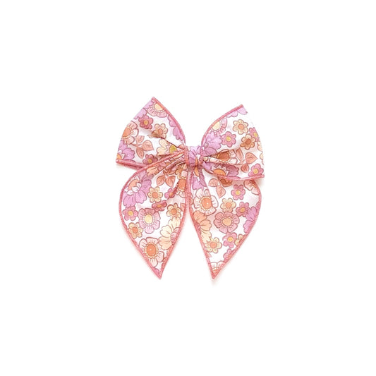 Golden June Smitten - Medium Fairytale